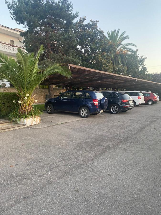 Hotel Las Cigueenas Trujillo Kültér fotó