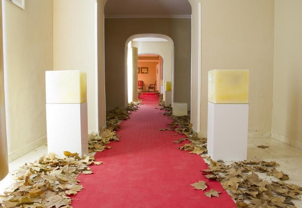 Hotel Las Cigueenas Trujillo Kültér fotó